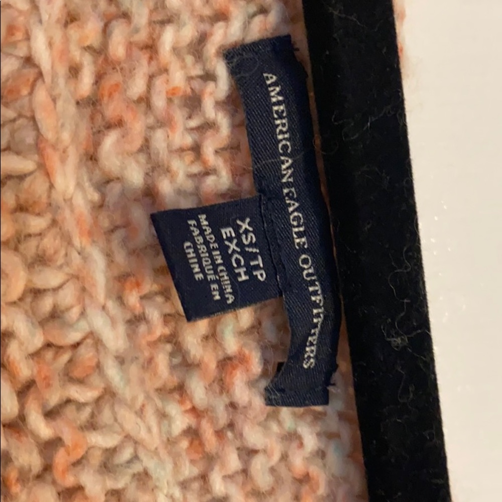 American eagle sweater - Picture 2 of 3